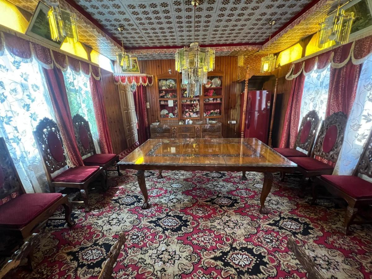 Aristotle Group Of Houseboats & Transportation Hotel ศรีนาการ์ ภายนอก รูปภาพ